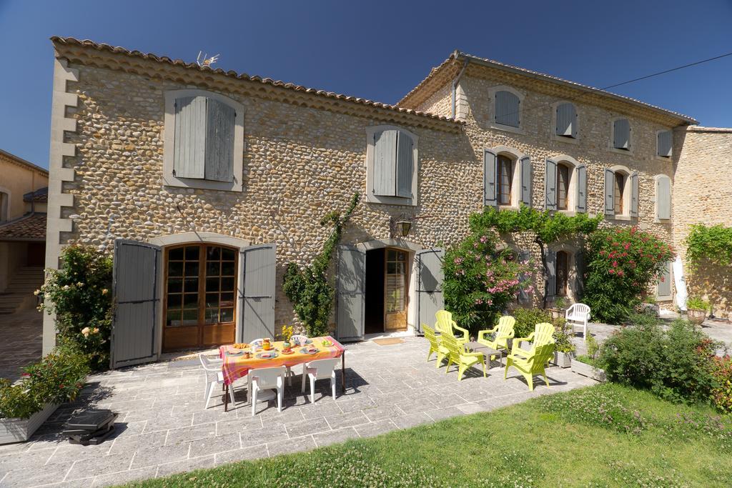 Clos Du Pere Clement Visan Exterior photo