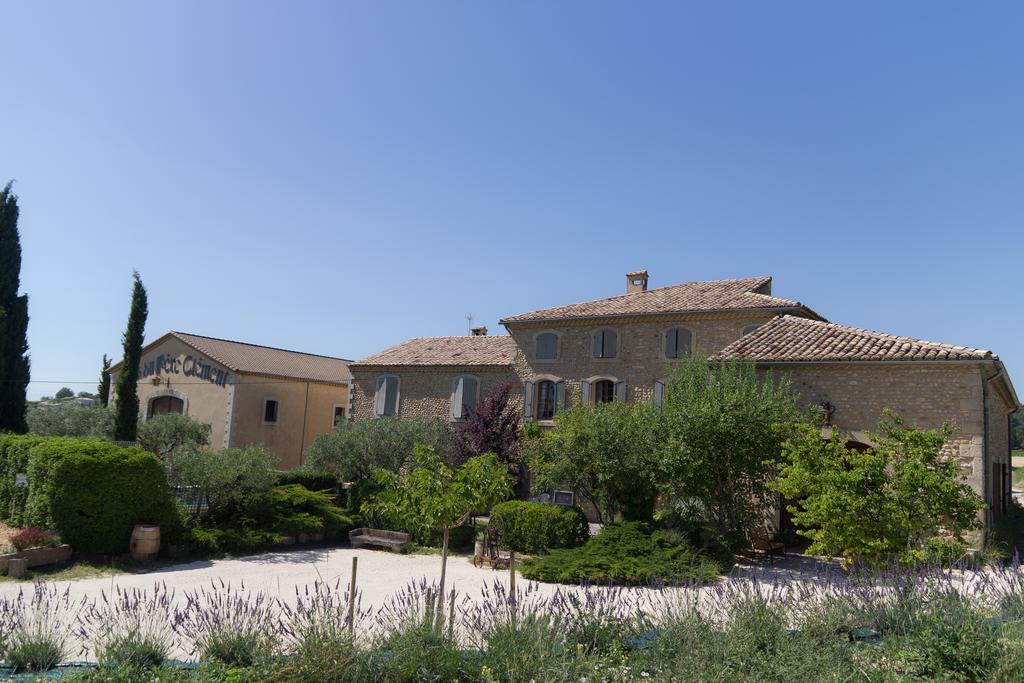 Clos Du Pere Clement Visan Exterior photo